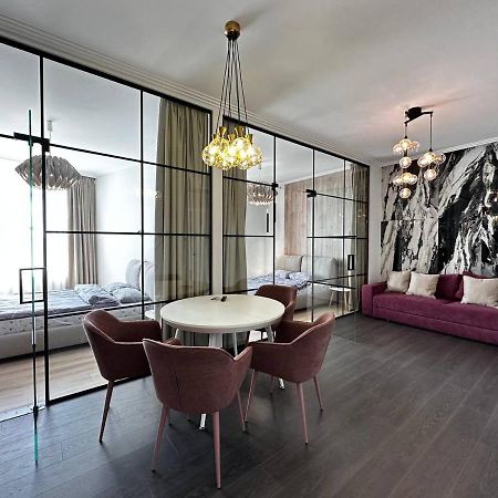 Sea Symphony 3-Bedrooms Lux Apartment Одеса Екстериор снимка