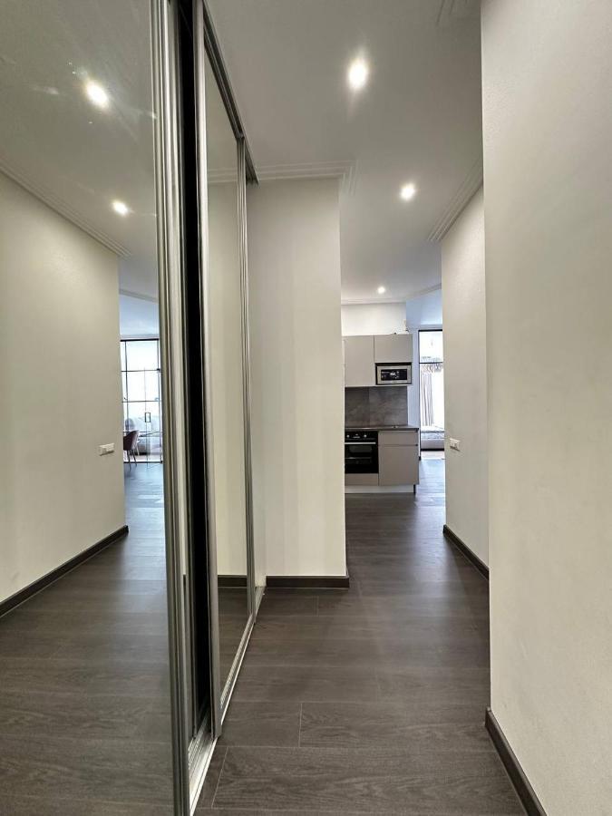 Sea Symphony 3-Bedrooms Lux Apartment Одеса Екстериор снимка